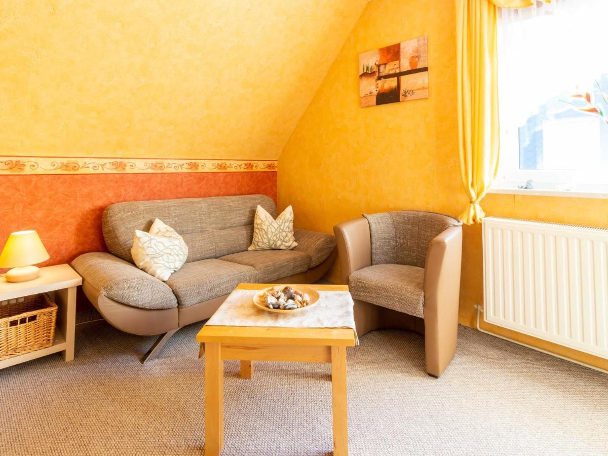 Ferienwohnung Familie Schmidt Берген на Рюген Екстериор снимка