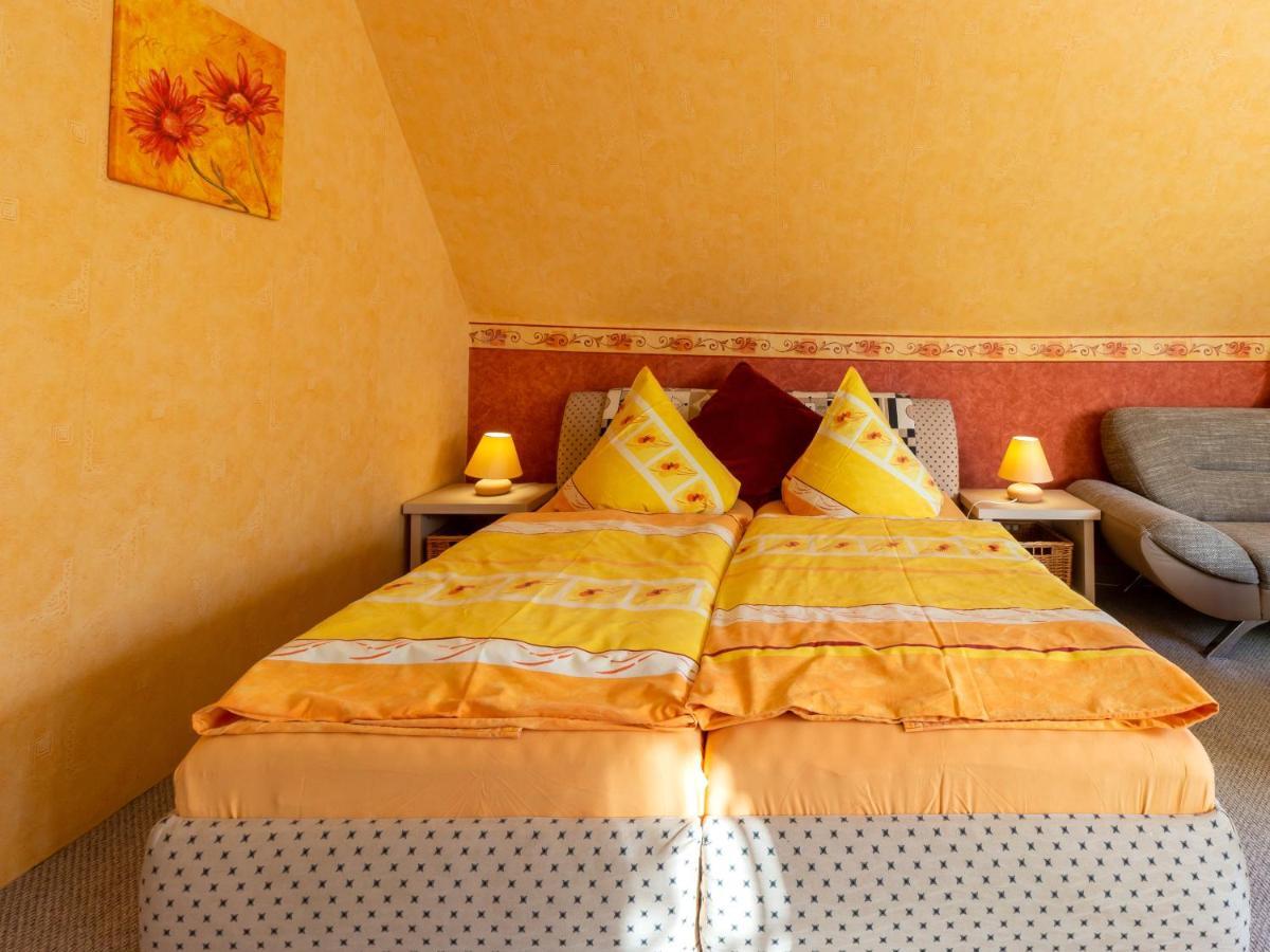 Ferienwohnung Familie Schmidt Берген на Рюген Екстериор снимка